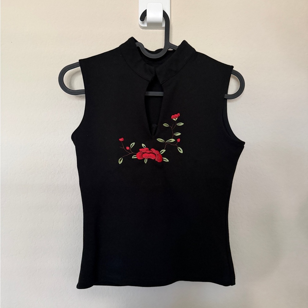 Elegant Black Sleeveless Top with Floral Embroidery